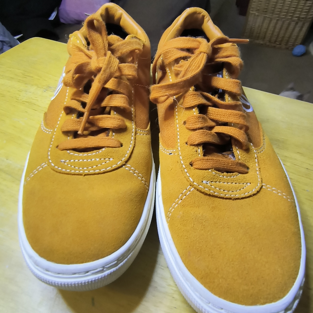Vans Paradoxxx, Orange and White, Size 6.5 Men's or Size 8 Women's